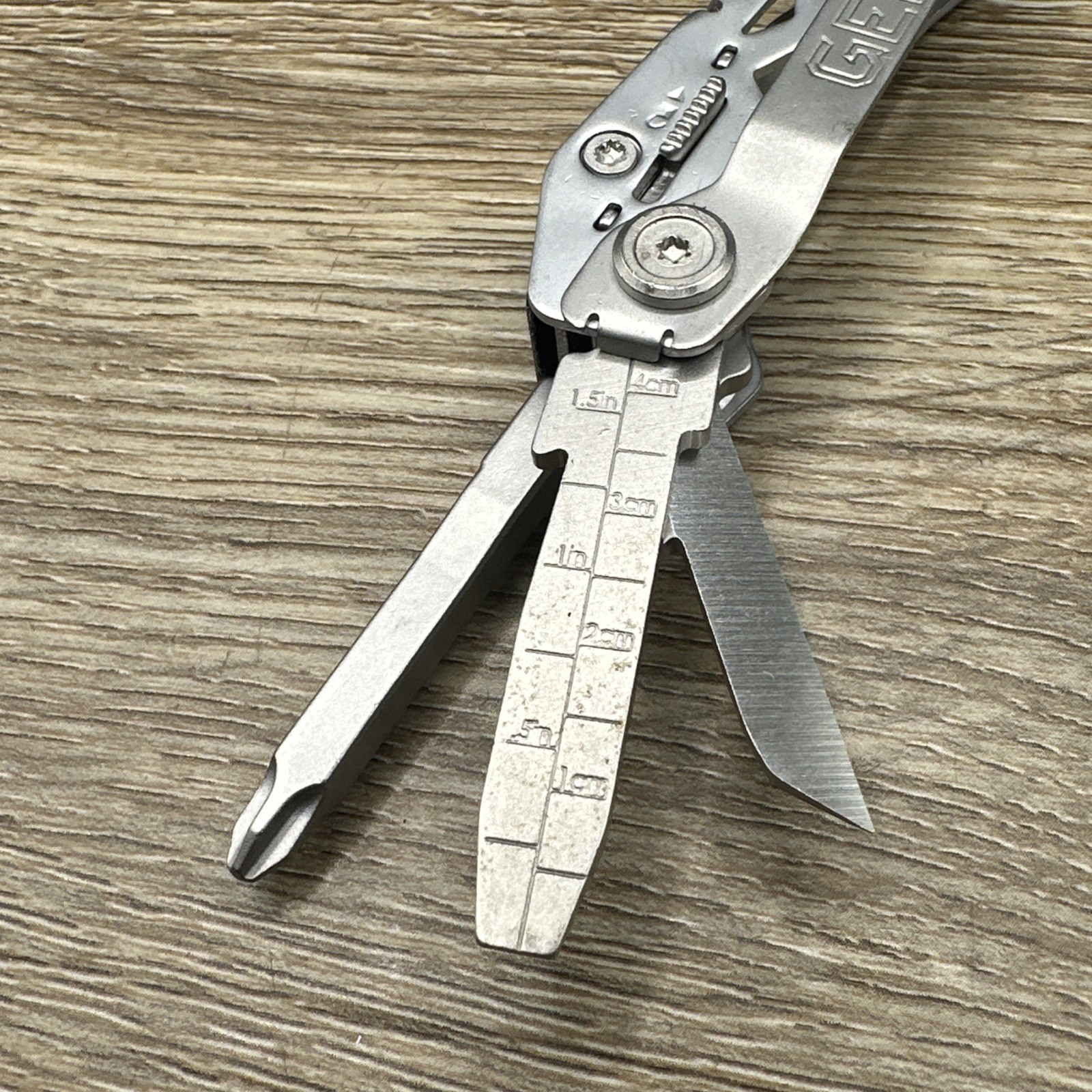 Gerber Suspension NXT Stainless 9 Tool Multi-Tool Pliers Used