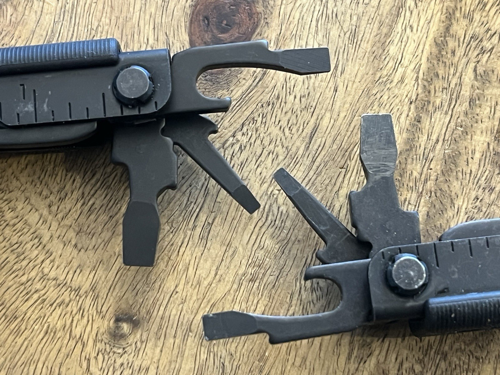 -USA- Gerber Multi Tool MP600 VERY Nice! w/Gerber Sheath TSA Confiscated Lot 2