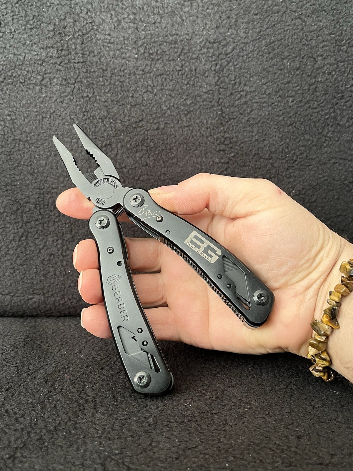 Gerber Bear Grylls 2011 Ultimate Survival Series 10 Multi-Tool With Sheath