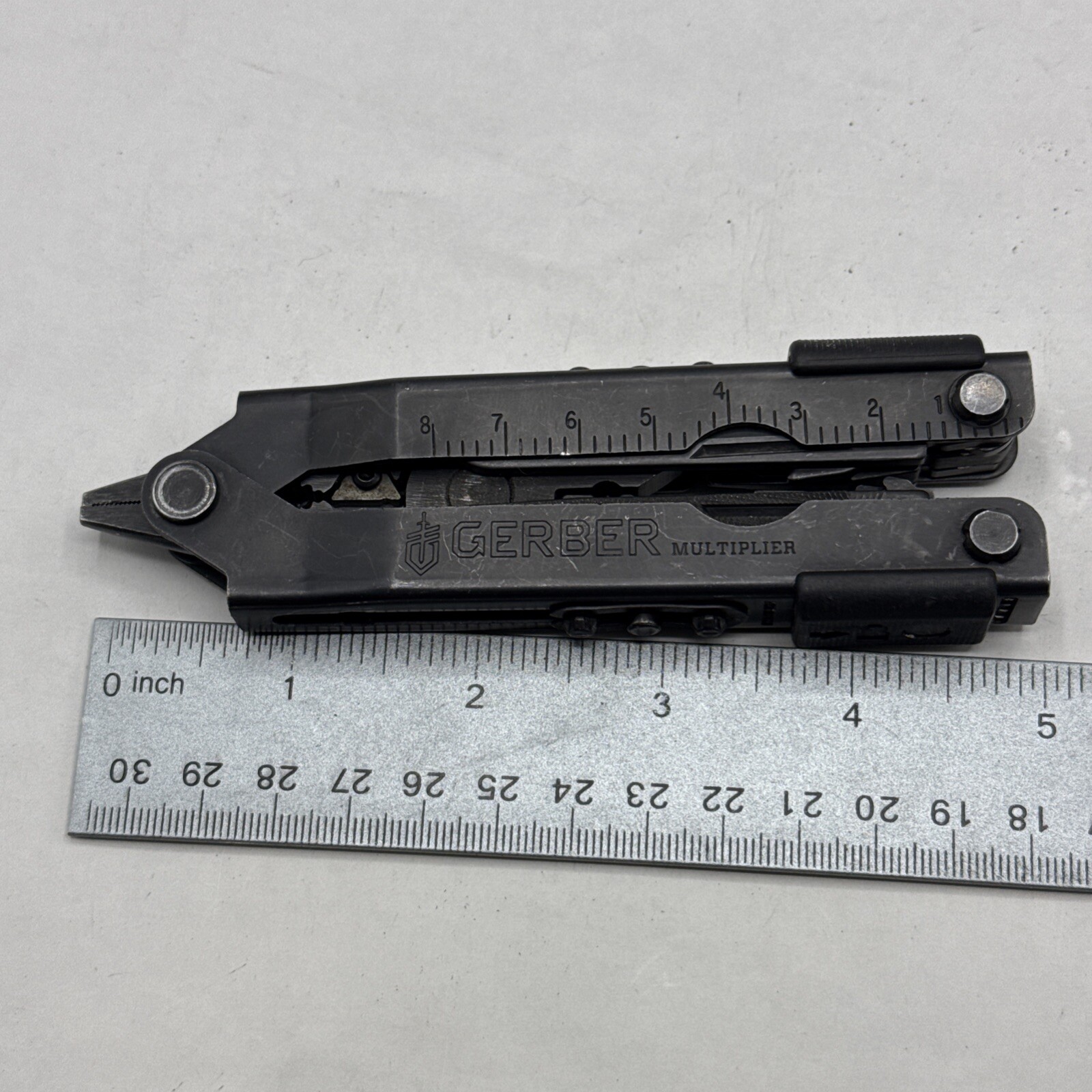 Gerber MP 600, Carbide Cutters, Needlenose – Black