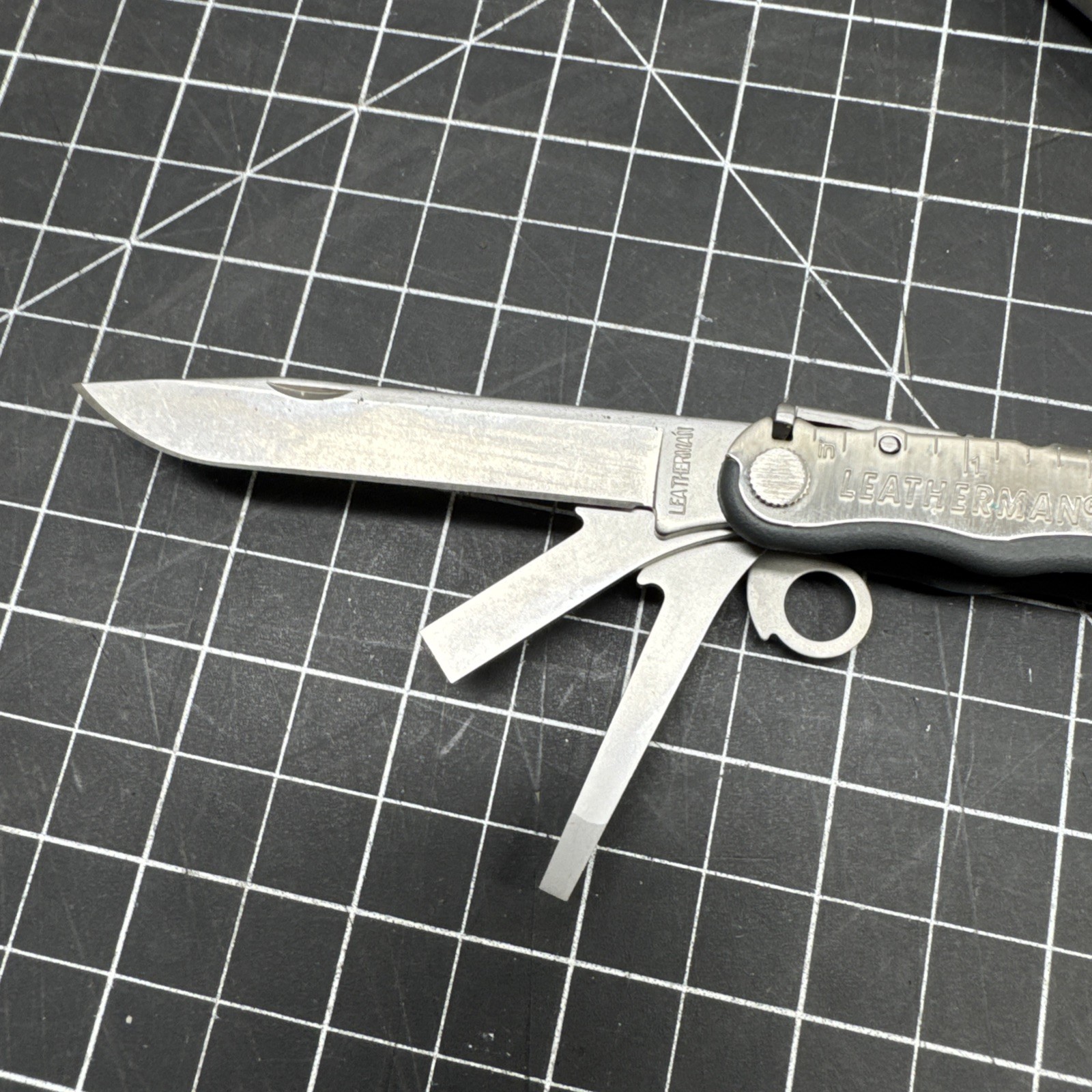 Leatherman Fuse Multi Tool with Case – Tools Lightly Used H2