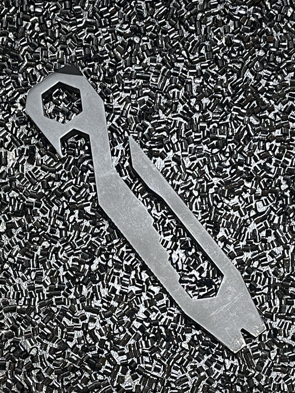 Griffin Pocket Tool Pry Bar