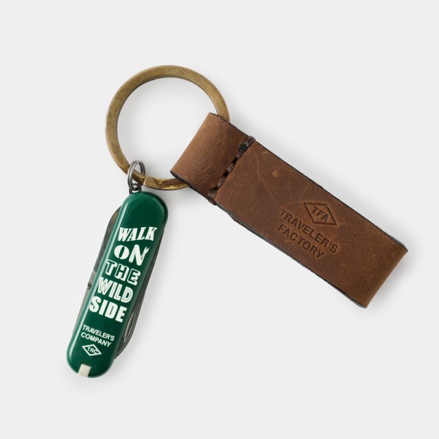 VICTORINOX × TRAVELER’S COMPANY Classic SD Message Green
