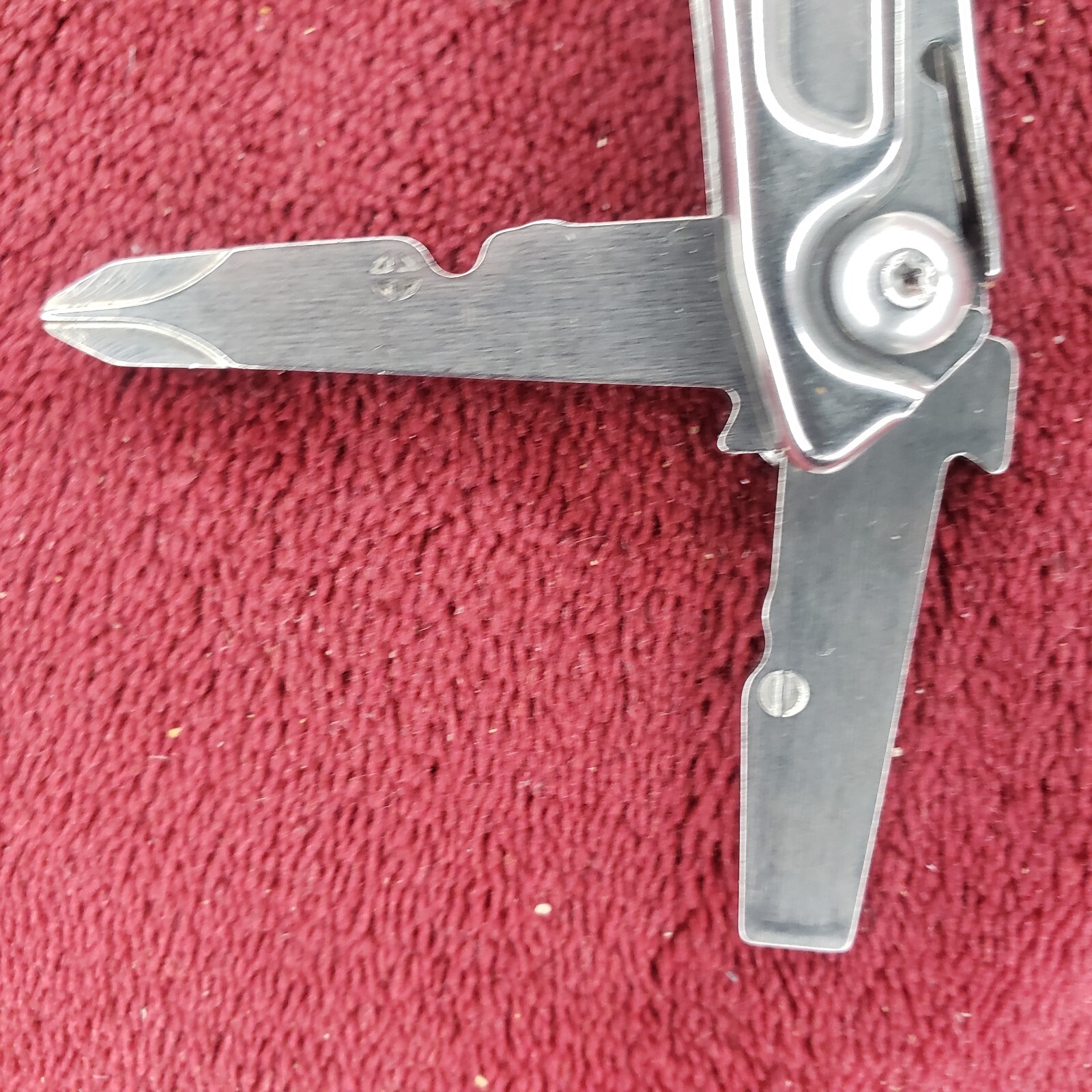 🔪 Leatherman Bolster Multi Tool with Sheath