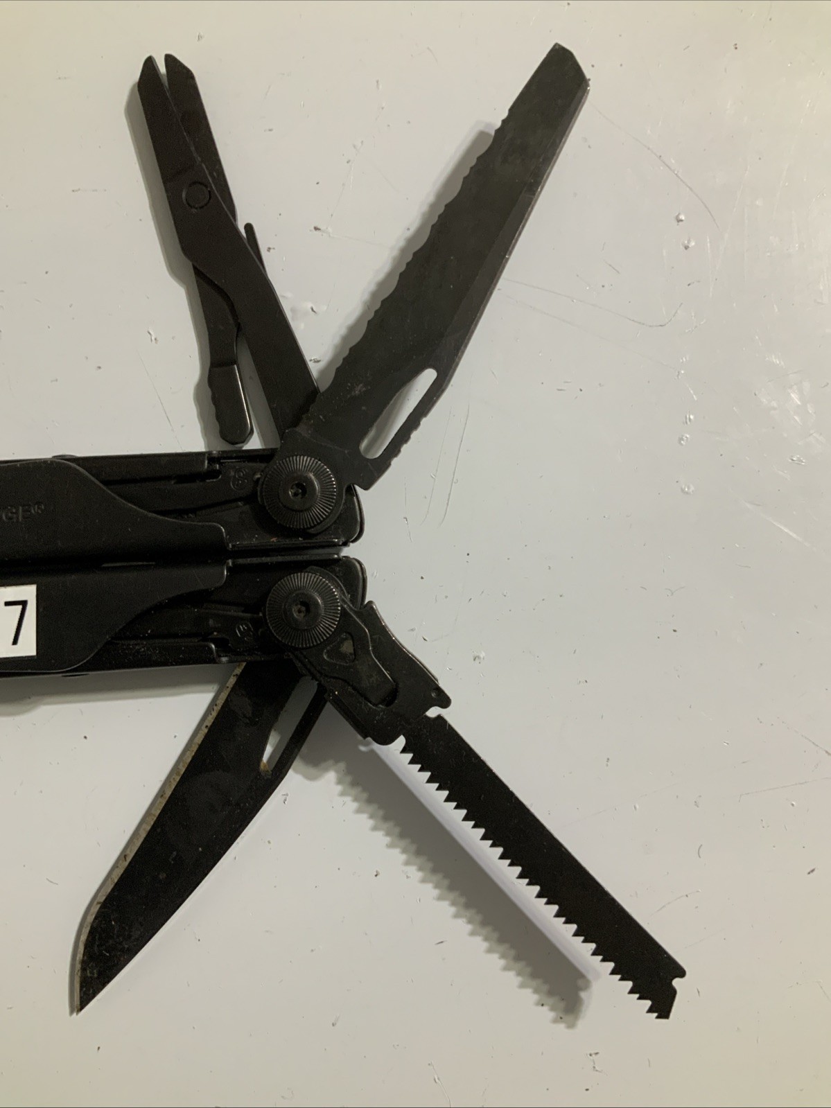 LEATHERMAN SURGE 19-In-1 Black Oxide Heavy Duty Multitool – V17