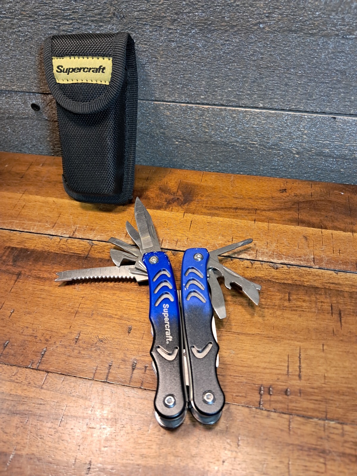 Multi Function Tool SuperCraft – 13 Functions – Fishing Hunting Cutting Camping