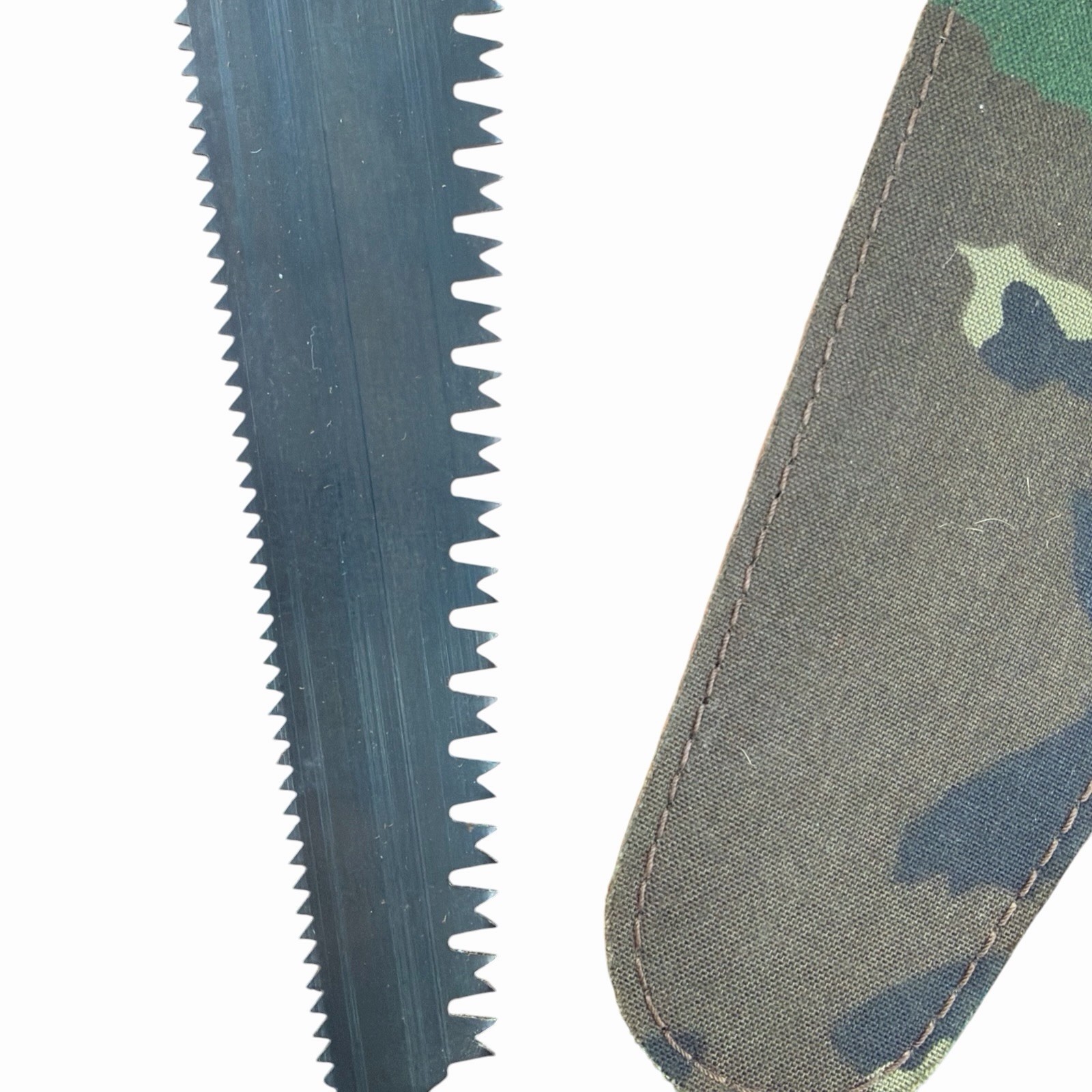 Rocky Mountain Pac Saw Dubois WYO. with Camo Sheath Camping Hunting GUC