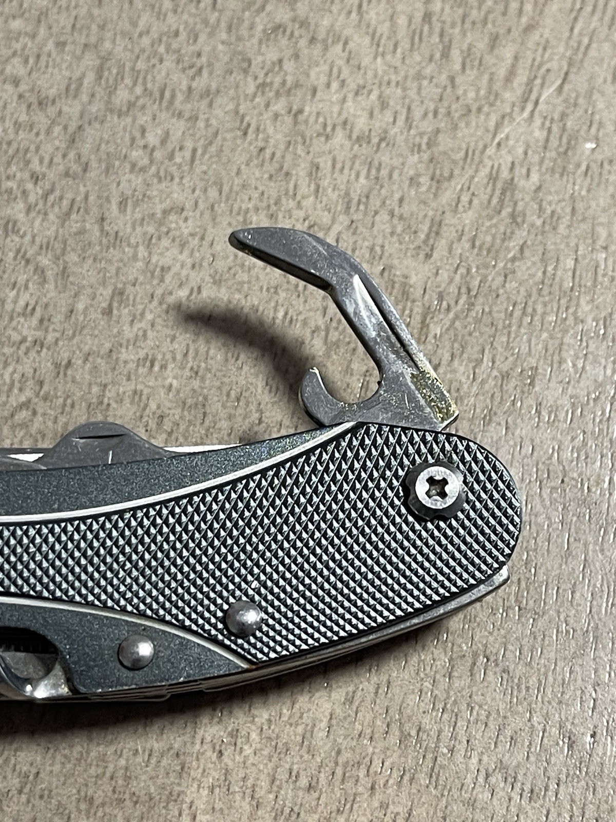 Columbia Multi Camping Tool Saw Knife Screw Driver And More