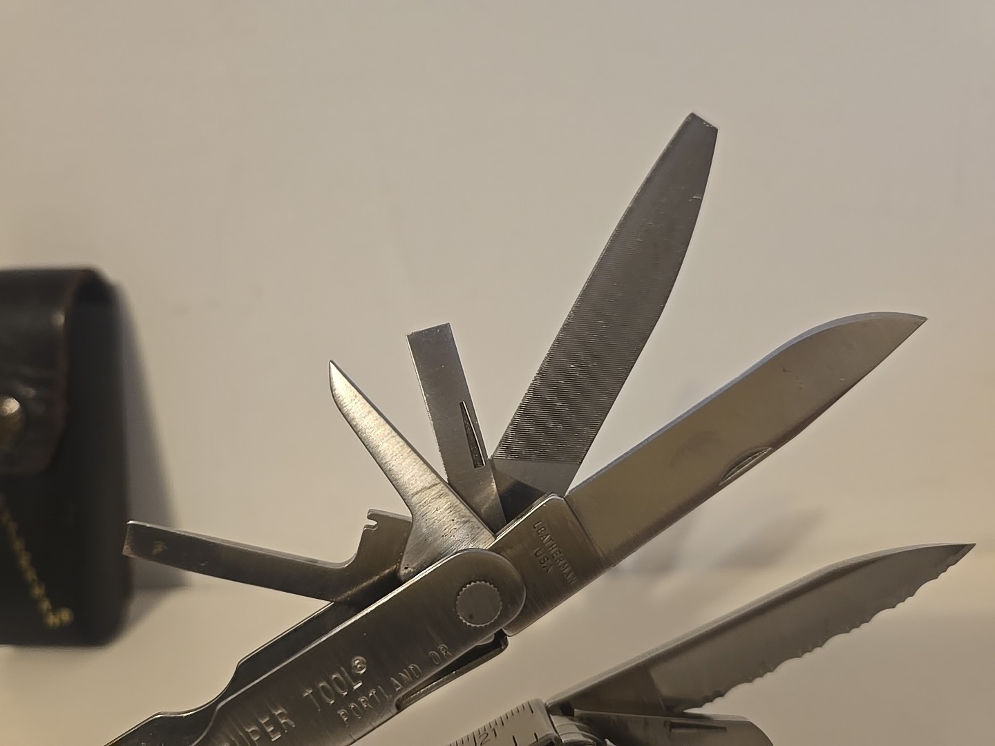 Vtg Leatherman Tool Patent Pending USA Stainless Steel Multi-Tool & Sheath