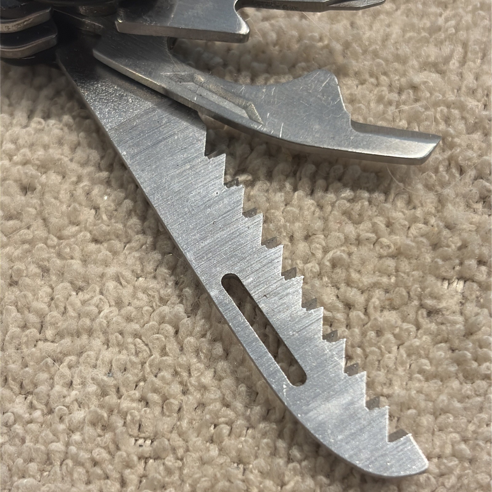 Columbia Branded Stainless Steel Multi-Tool Pliers Pocket Knife 10-in-1 EDC