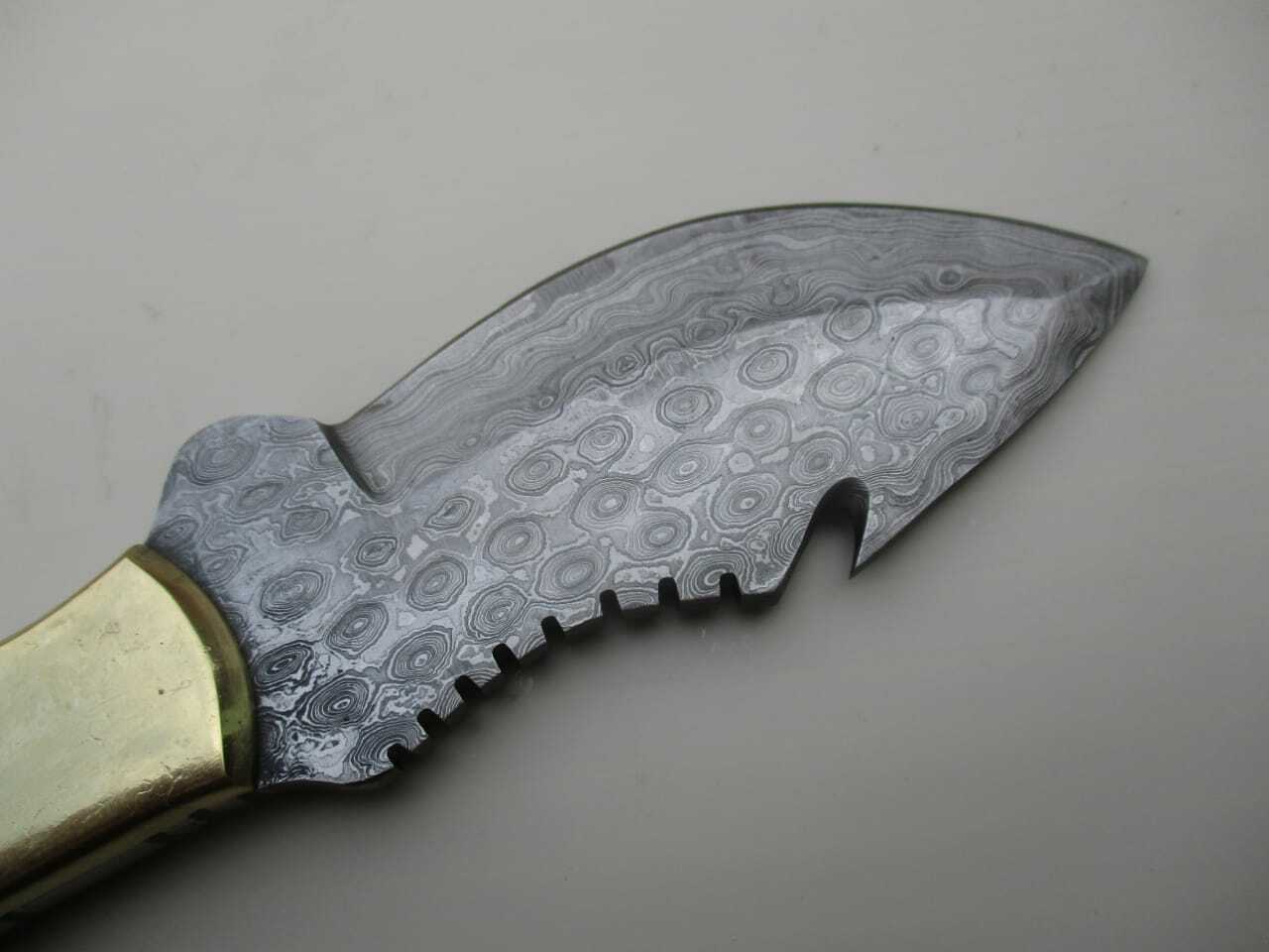 Damascus Steel Knife For Hunting And Outdoor Activities