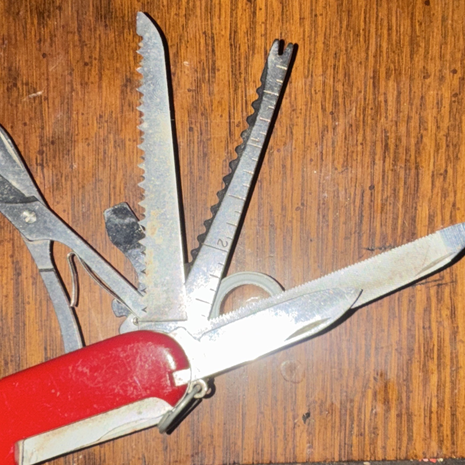 Victorinox Swiss Army Red Multi-Tool 15+ Tools w/ Saw Scissors 58mm Lanyard