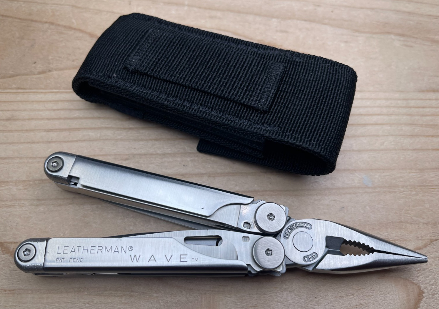 Leatherman Wave Multi-tool Knife w/Nylon Sheath 09/00 – Early Version, Very Nice