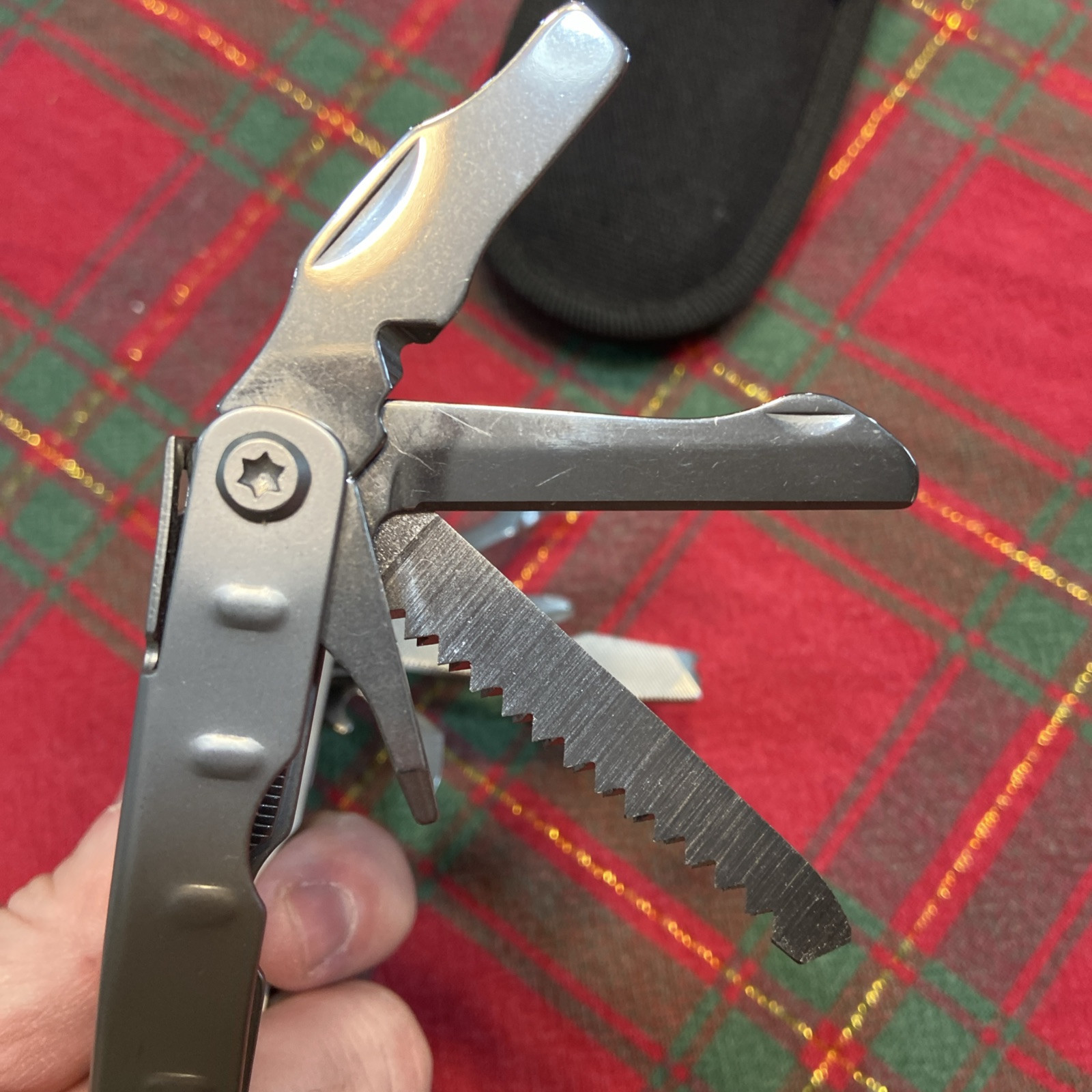 Schrade Tough Tool USA Multi-tool w/SHEATH