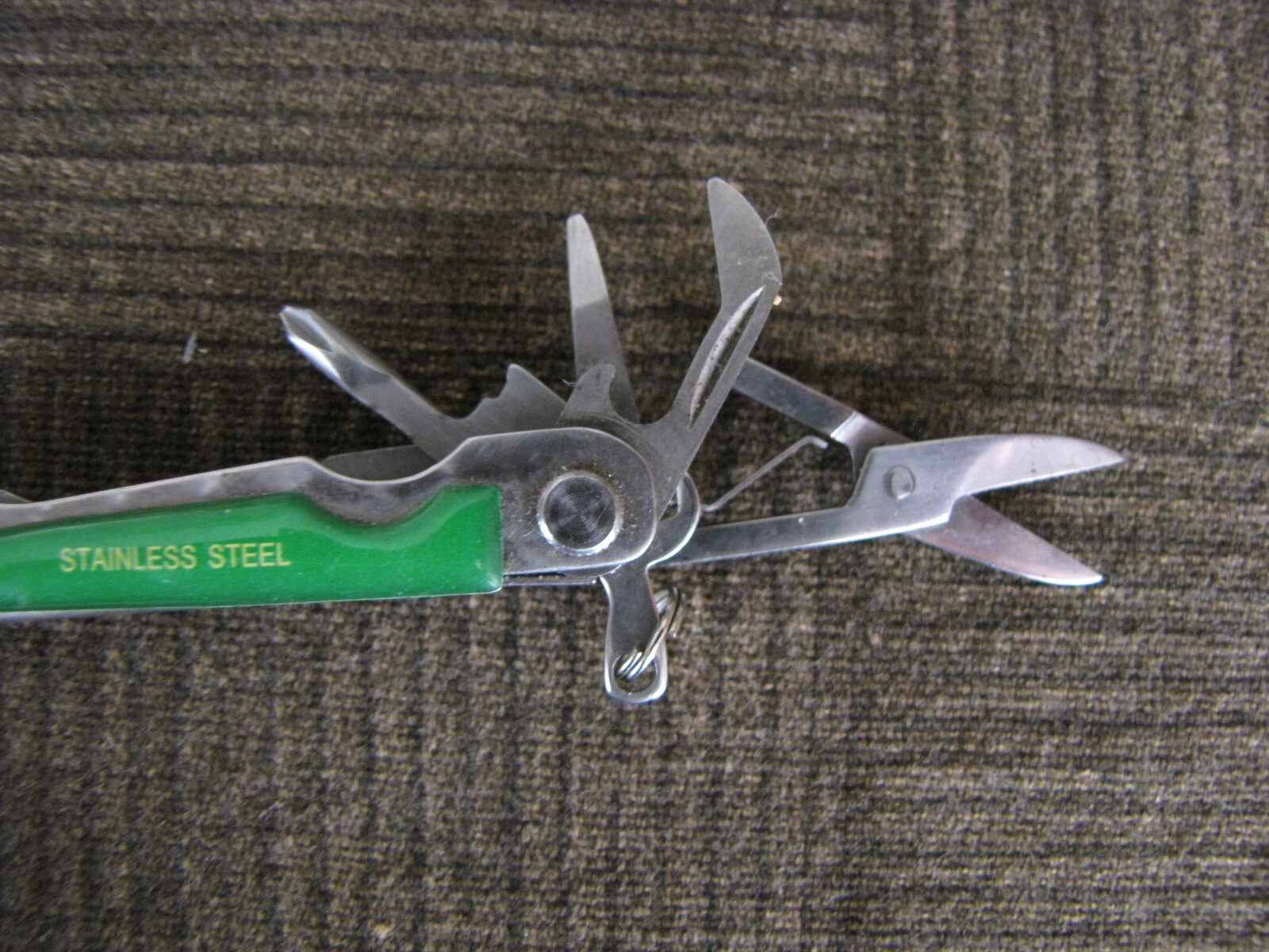 MULTI TOOLS – 1 Helping Hand and 1 STAHL Multi Tools Stainless Steel – Lot of 2
