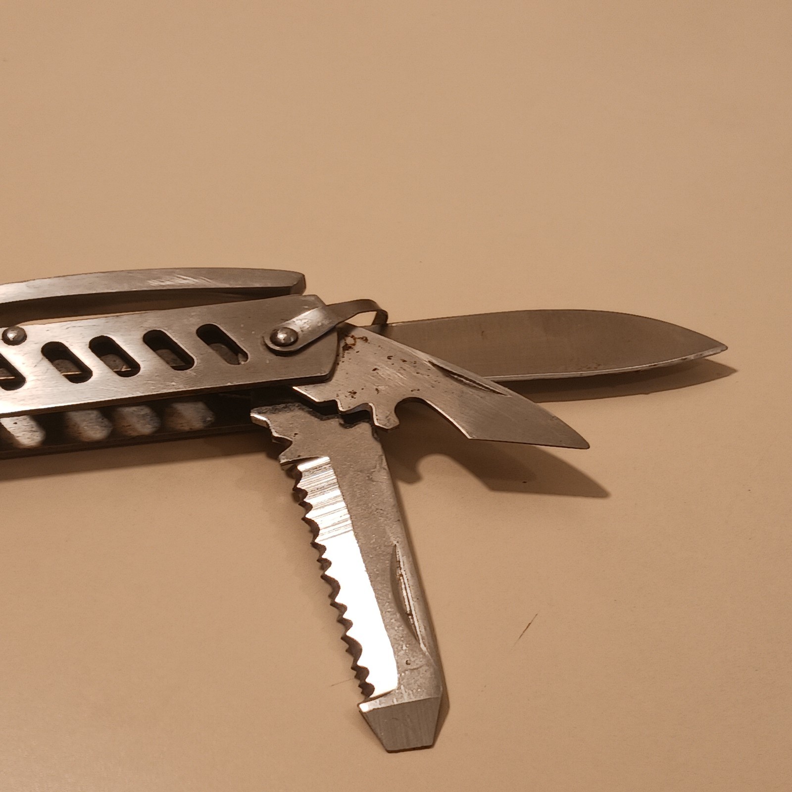 MAXAM 6″ Stainless Steel Multi-Tool Folding Pliers Knife Survival Camping Gear