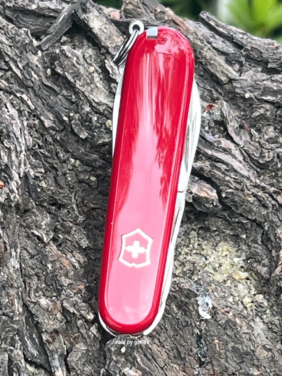 Swiss Army Original Knife Red Huntsman 15 Functions Victorinox 1.3713 New In Box