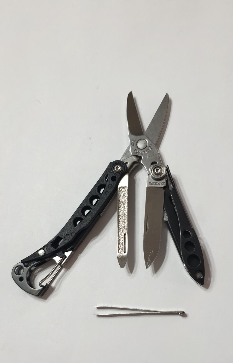 🔥🔥 Leatherman Style CS RARE Full Black Body Retired Collectable Keychain