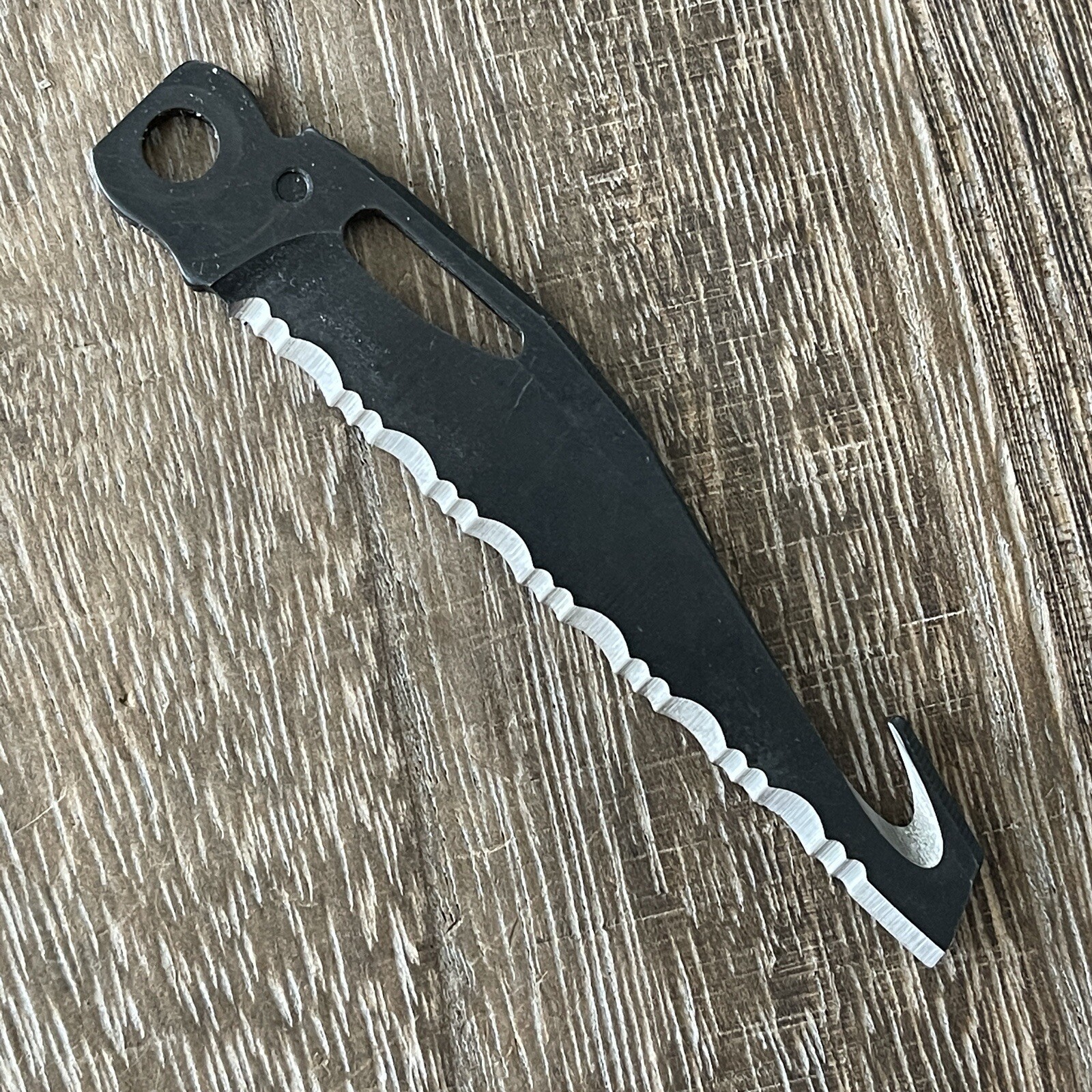 Parts Mod Replacement Leatherman Charge TTi Wave Plus: Serrated Knife Blade Hook