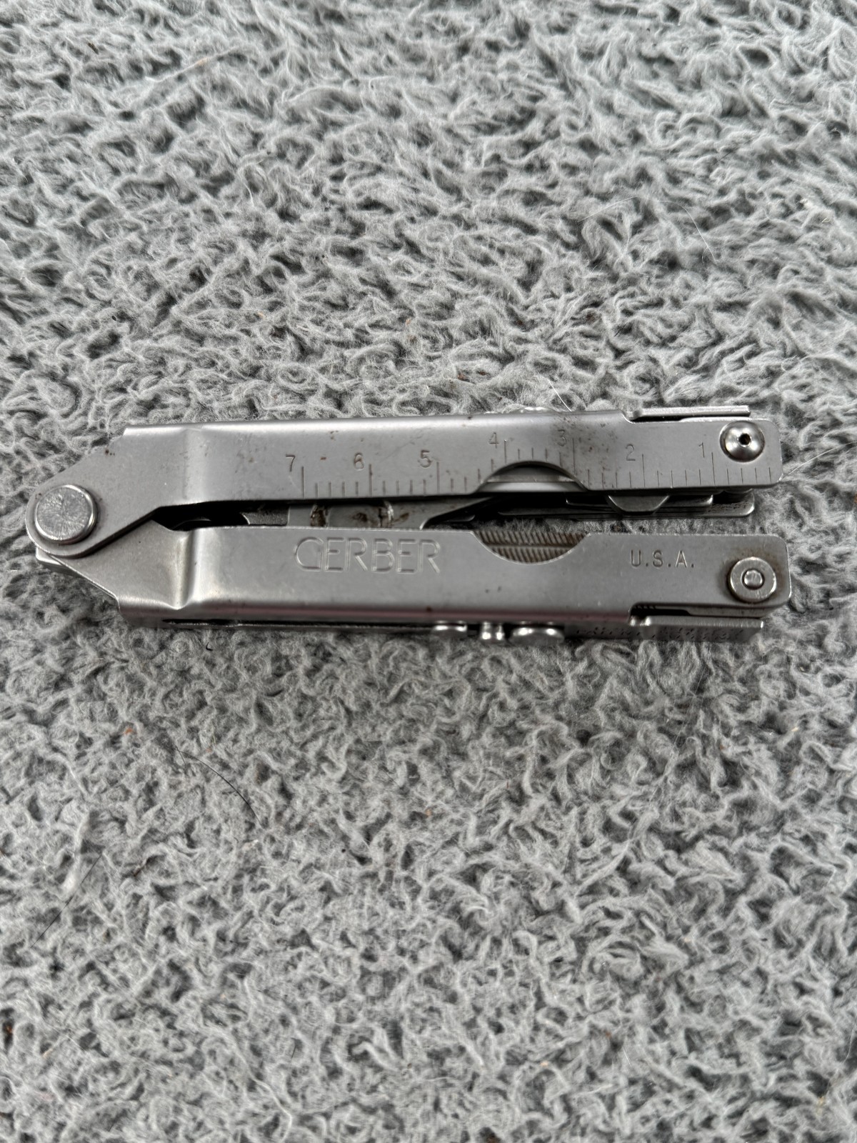 Gerber Multi-Plier 600, Carbide Cutters, Bluntnose – Gray