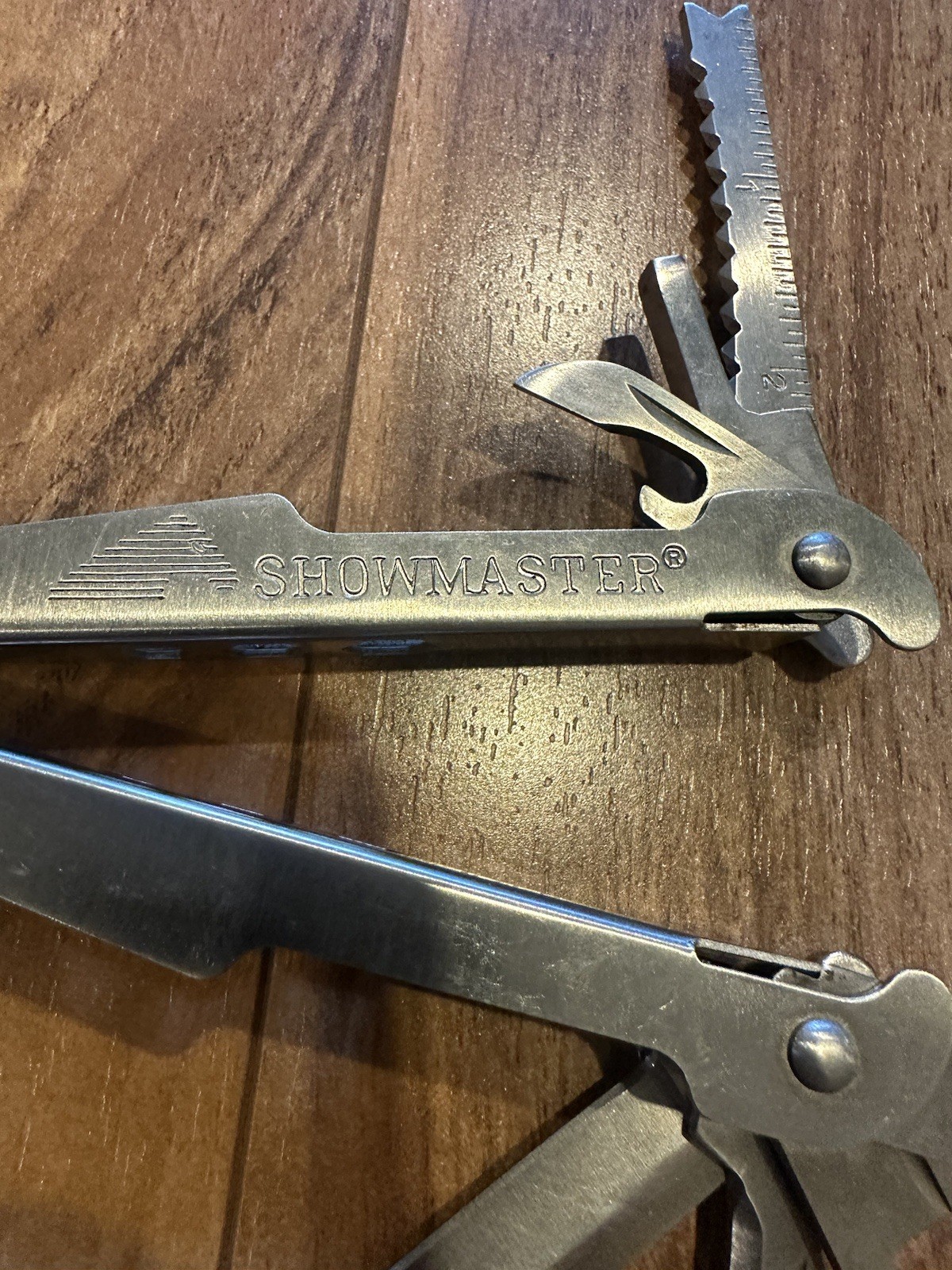 ShowMaster Stainless Steel Multi-Purpose Tool With Measuring Handle And Tools