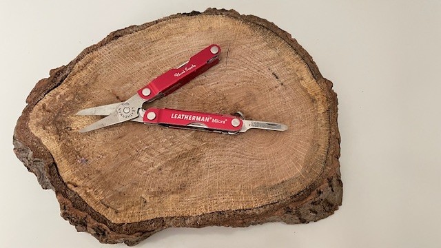 Leatherman Micra RED Anodized Handled Stainless Steel Multi Tool Scissors ,Knife