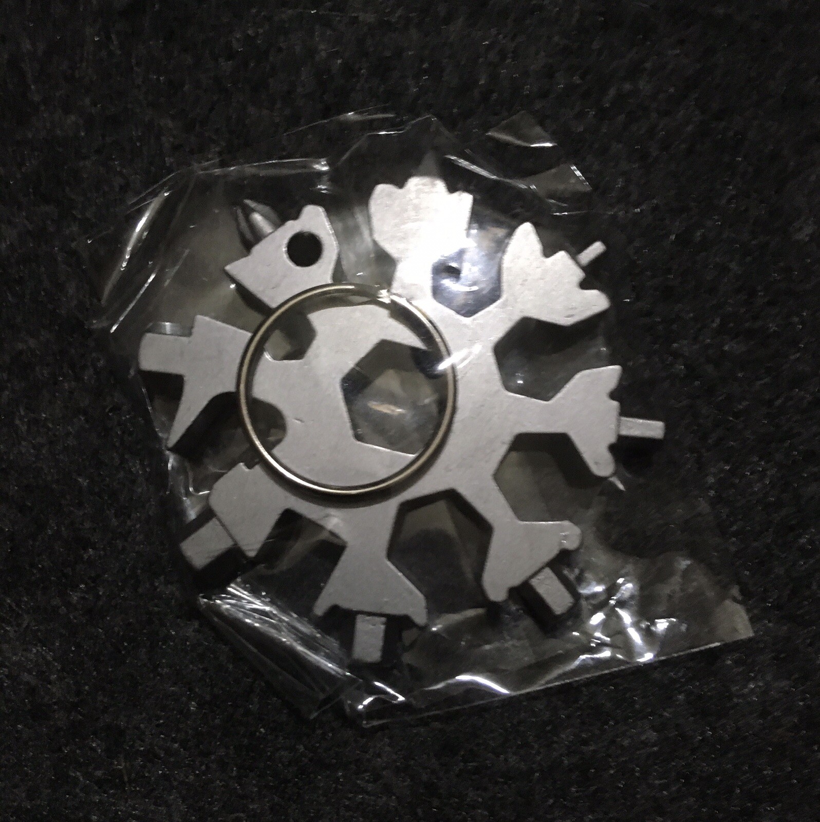 18 In 1 Snowflake Tool Multi Tool Portable Key-Chain Screwdriver…IS STOCK!!!