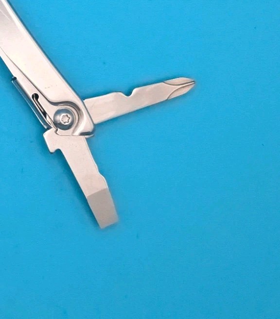 Leatherman Bolster 13 Tool Stainless Steel Multi-Tool! USED