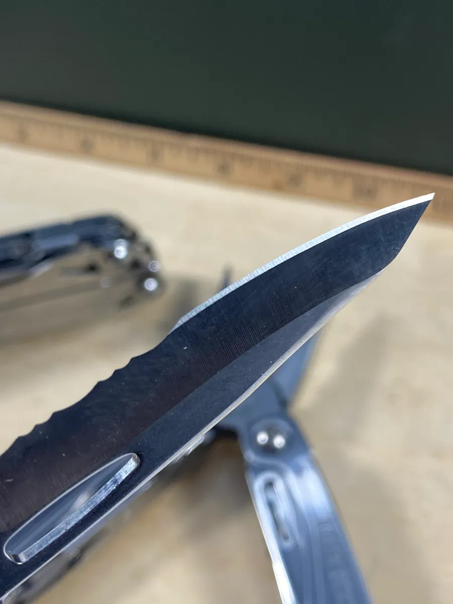 Letherman Wingman. x1(ONE) at random. Looks/feel brand new. (MSRP $69.95 NEW)