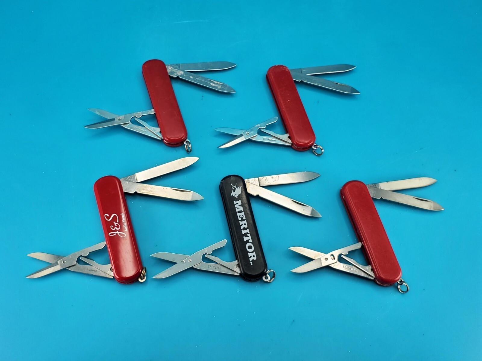 Lot of 5 Wenger Esquire Swiss Army Knife Multi Tools!