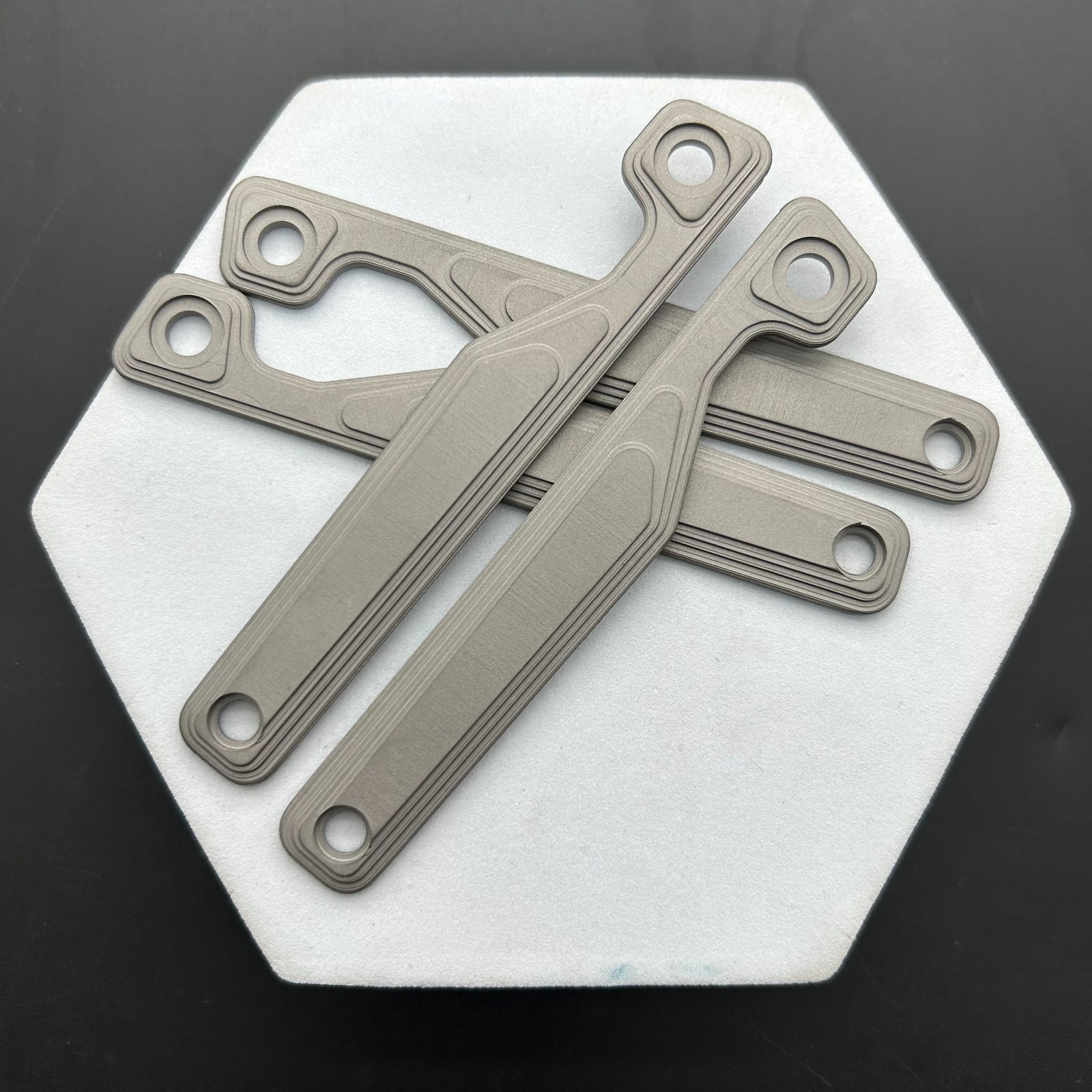 4PCS Titanium Scale Plates for Leatherman Wave Alpha Handle Mod