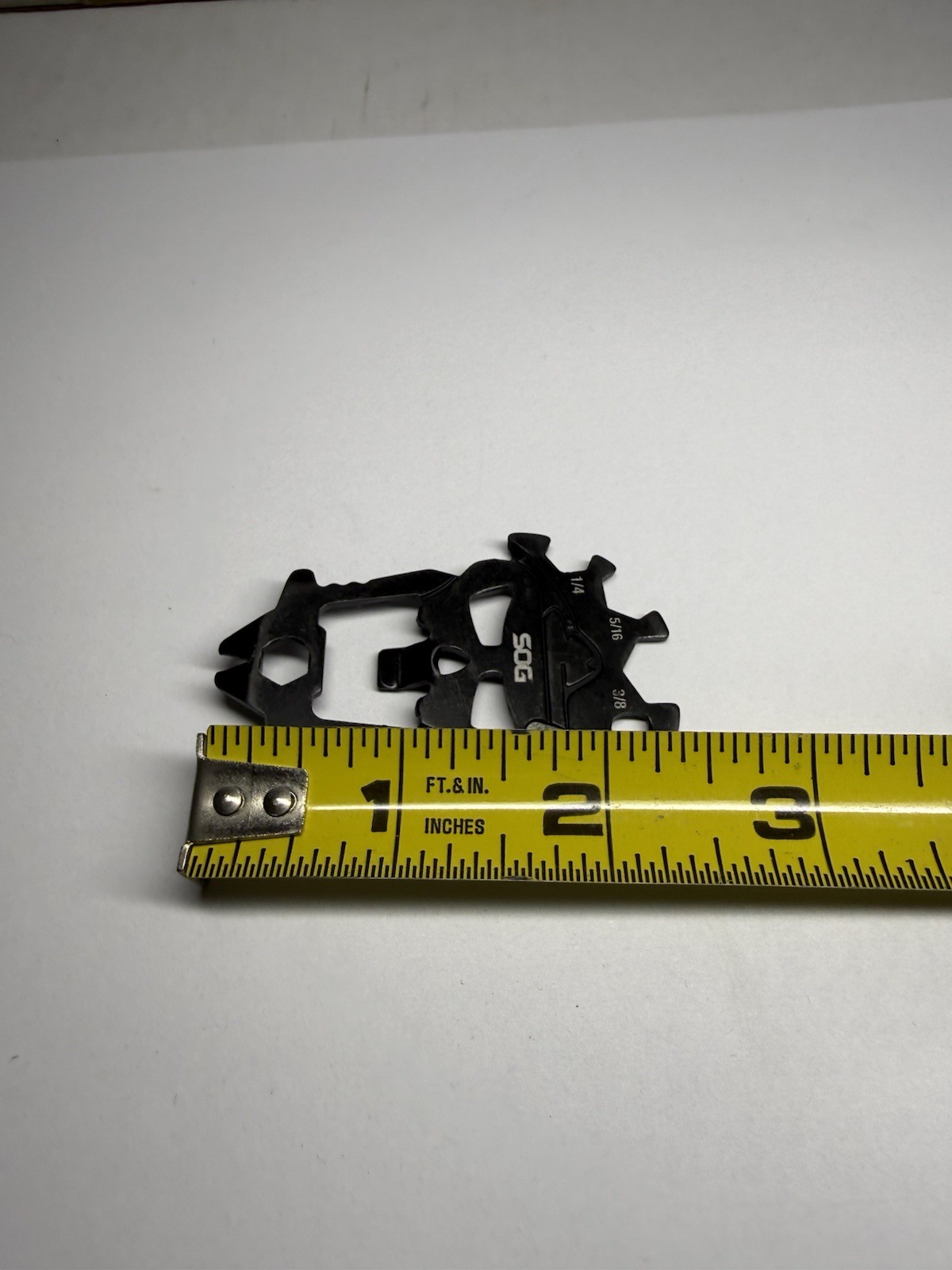 SOG MacV Black Stainless Skull Shaped Screwdriver Wrench Multi-Tool SM1001CP