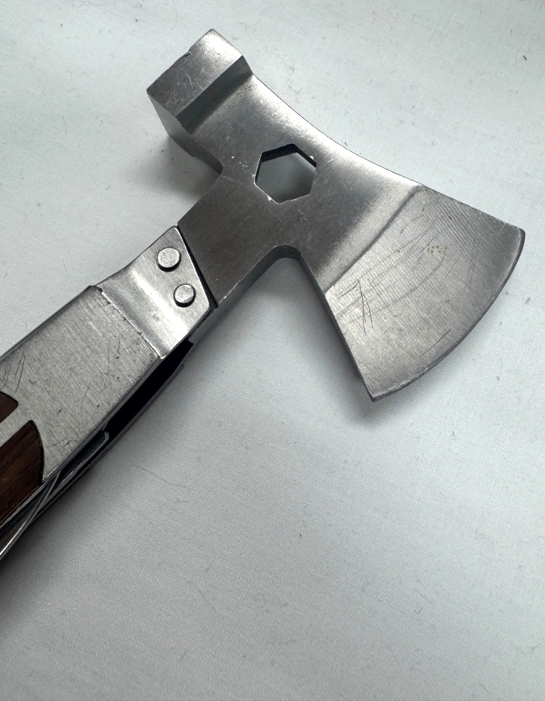 SHEFFIELD CAMPER MULTI TOOL 12-IN-1