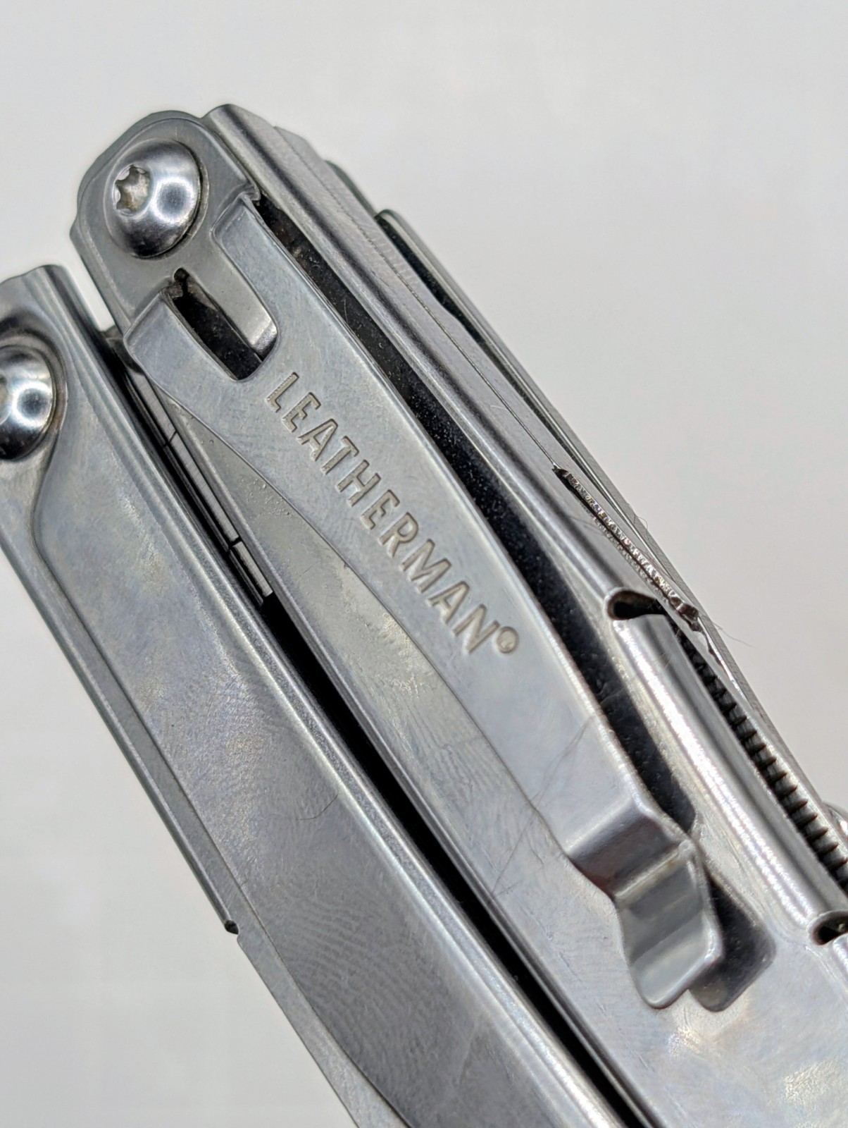 Leatherman Rev 14-In-1 Stainless Steel EDC Straight Blade Multitool & Pliers
