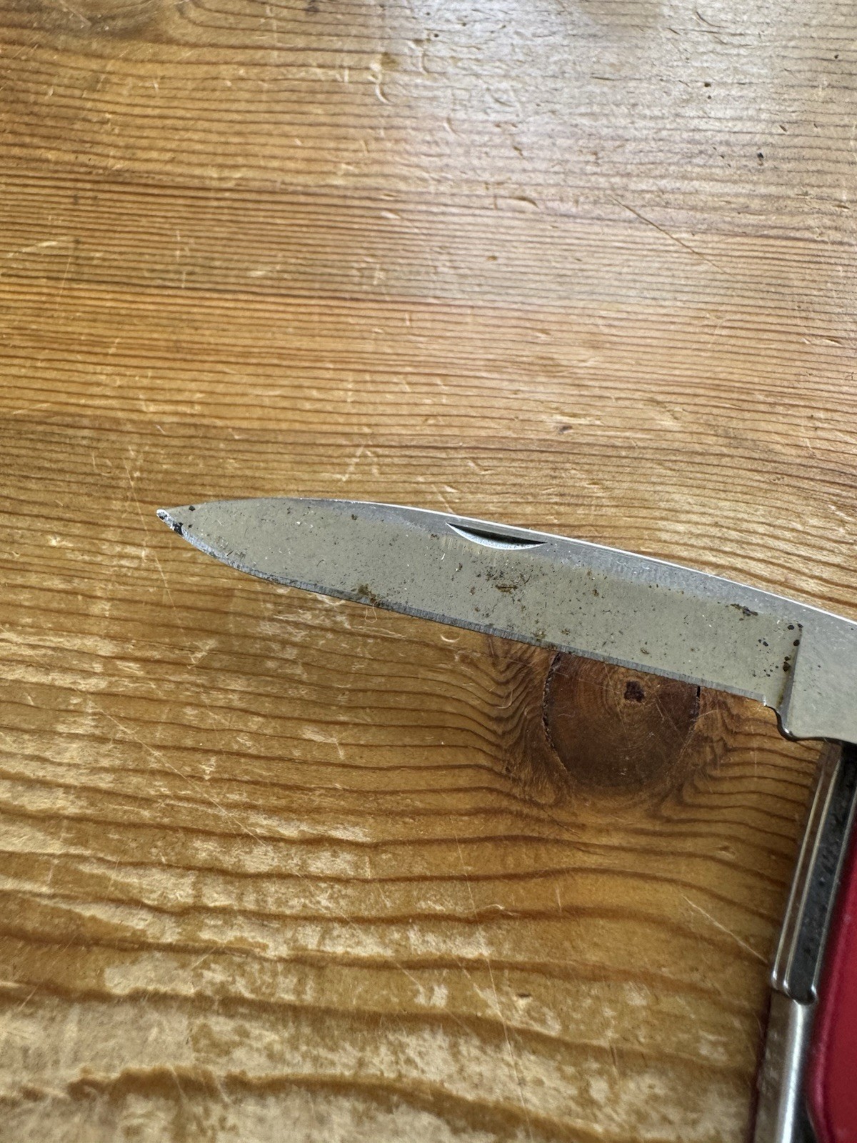 Leatherman Juice C2 Red Multi Tool! RETIRED!