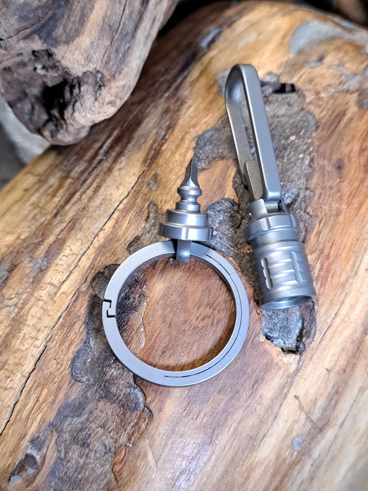 EDC Titanium Keychain Belt Loop Clip Quick-Release With Built-in Box Opener