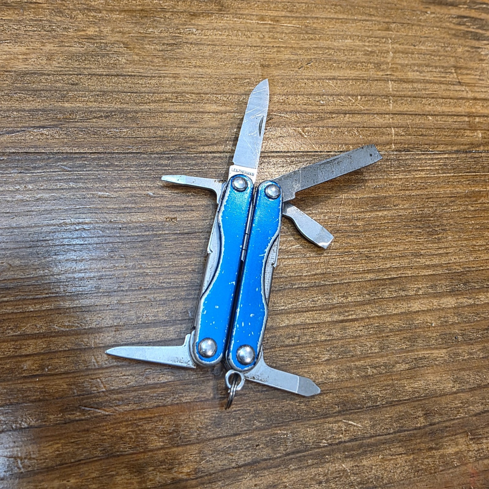 Multi Tool Leatherman Squirt P4 Blue knife Pliers Opener Keychain