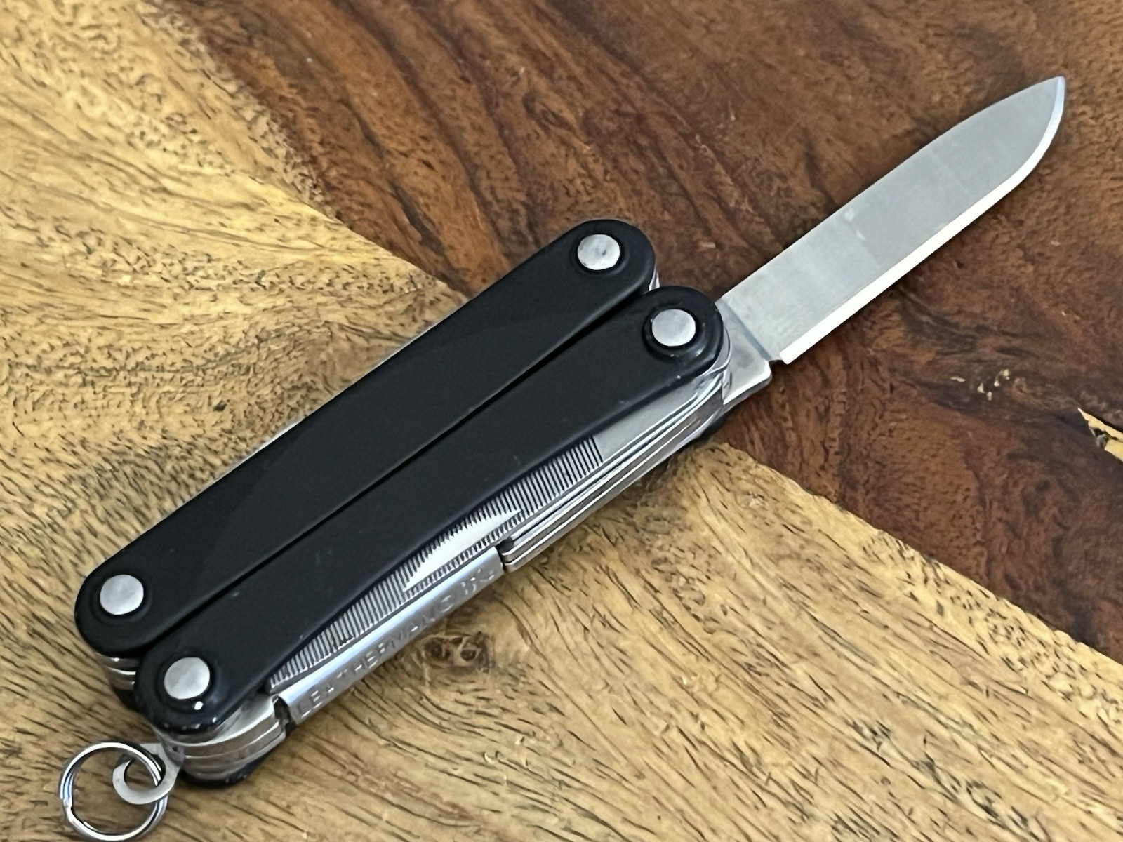 RETIRED Leatherman Squirt PS4 MultiTool Black DISCONTINUED SUPER NICE!