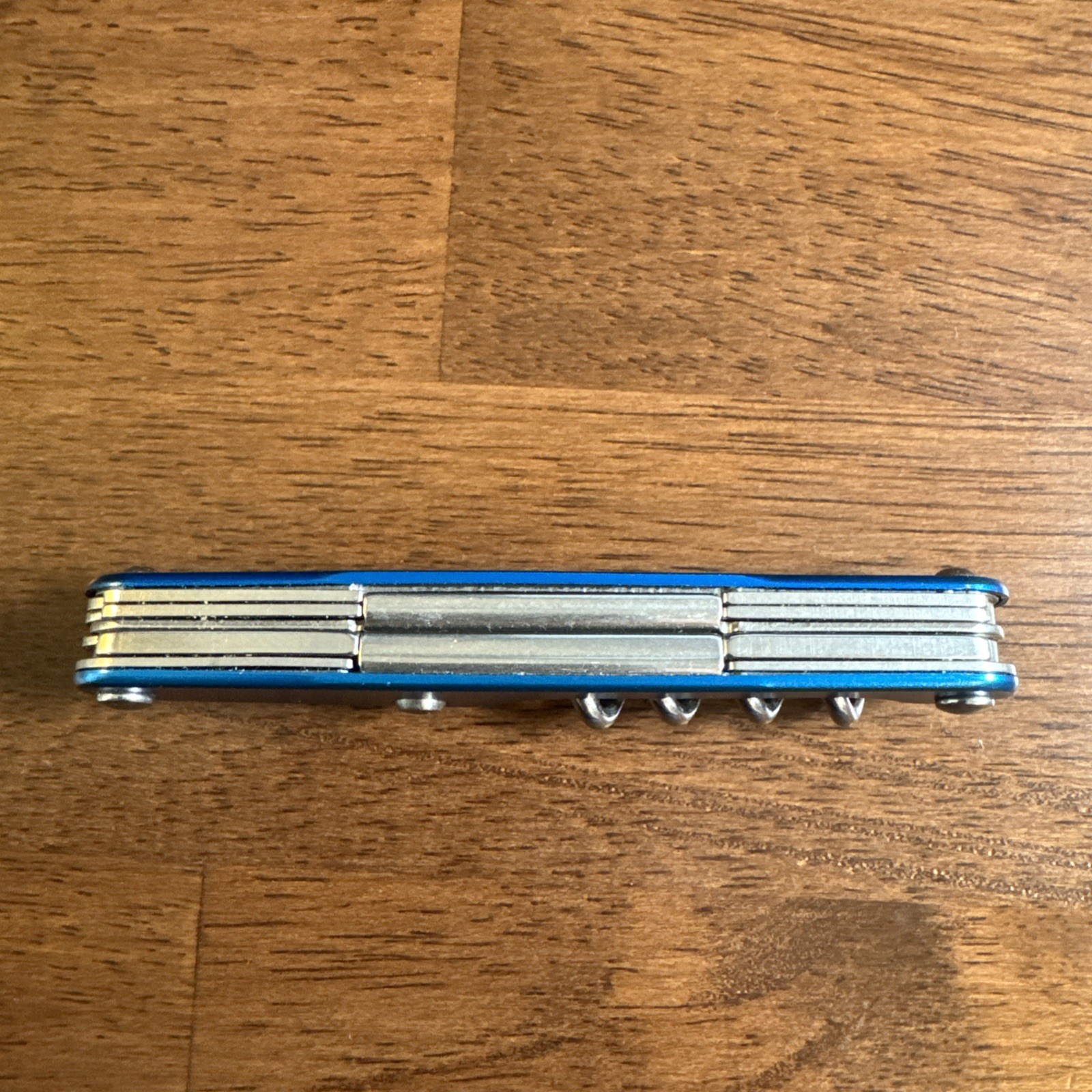 Retired Rare Leatherman Columbia Blue Juice CS3 Multi Tool! Great!