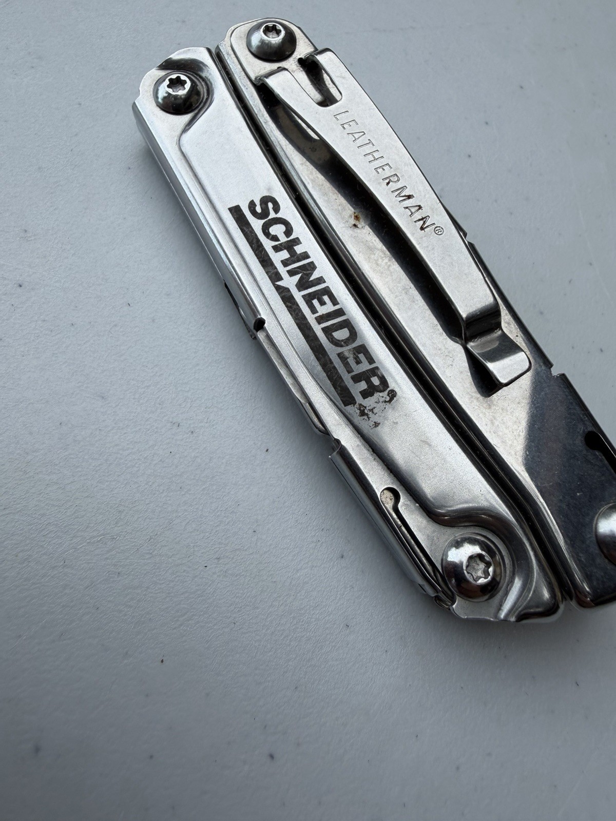 LEATHERMAN REV STAINLESS STEEL MULTI TOOL WITH POCKET CLIP, EXCELLENT CONDITION!