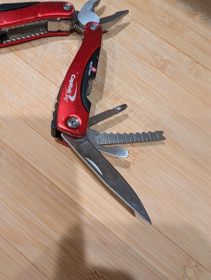 Swiss Force Meister SFL770RD Multi Tool Red Stainless Steel Used