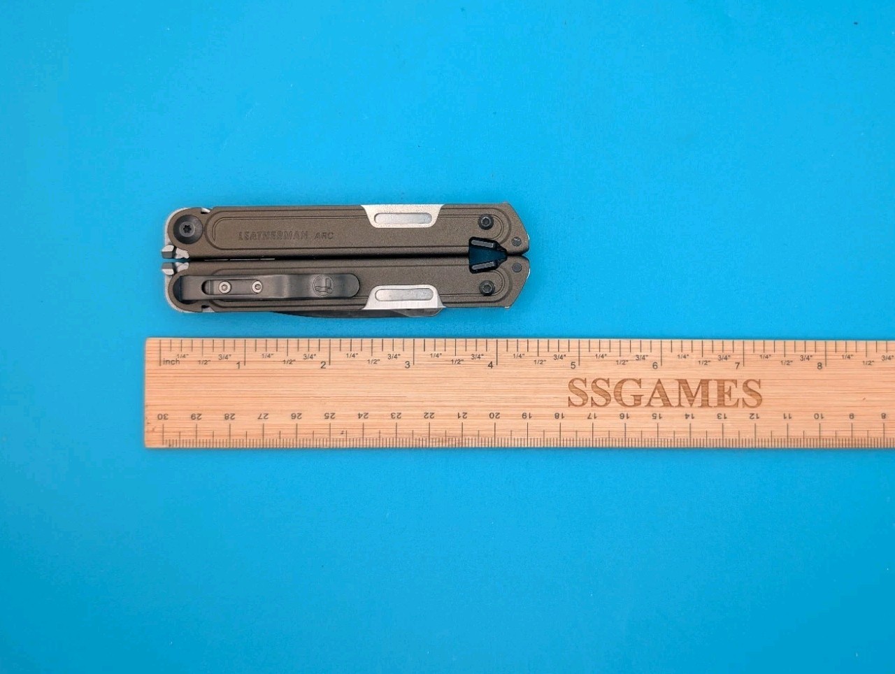 Leatherman Arc Knife Pliers Multitool! Talos! NEW IN BOX!