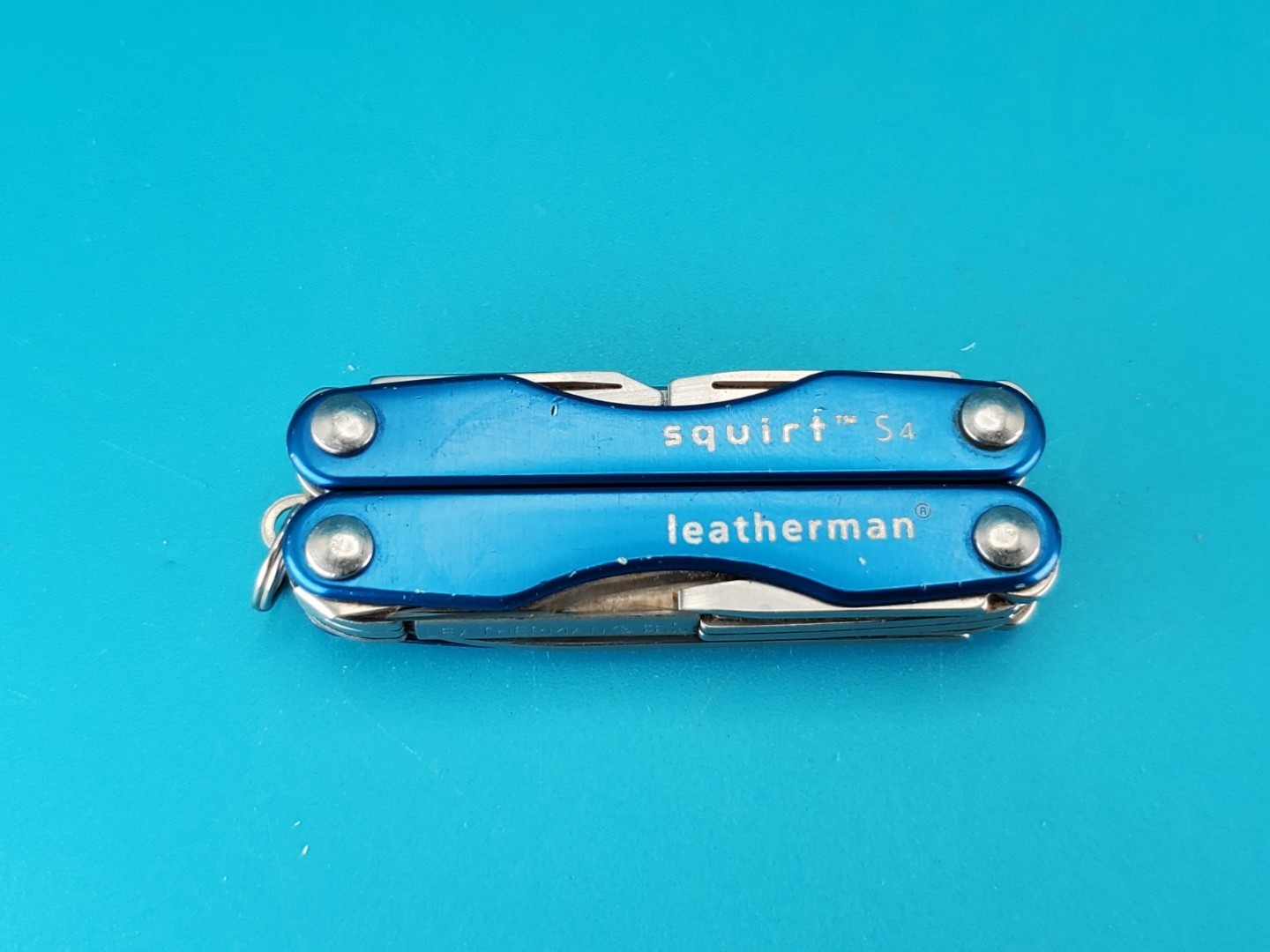 Leatherman Squirt S4 Multi-Tool, Key Ring, Retired, BLUE!
