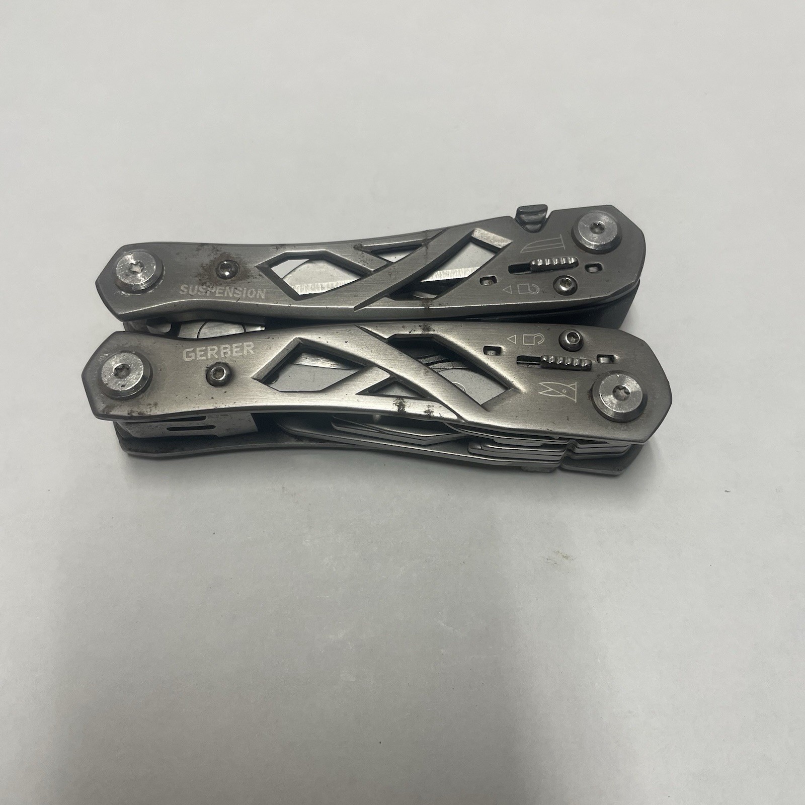 Gerber Suspension 12-in-1 Multi-Tool Stainless Steel GUC