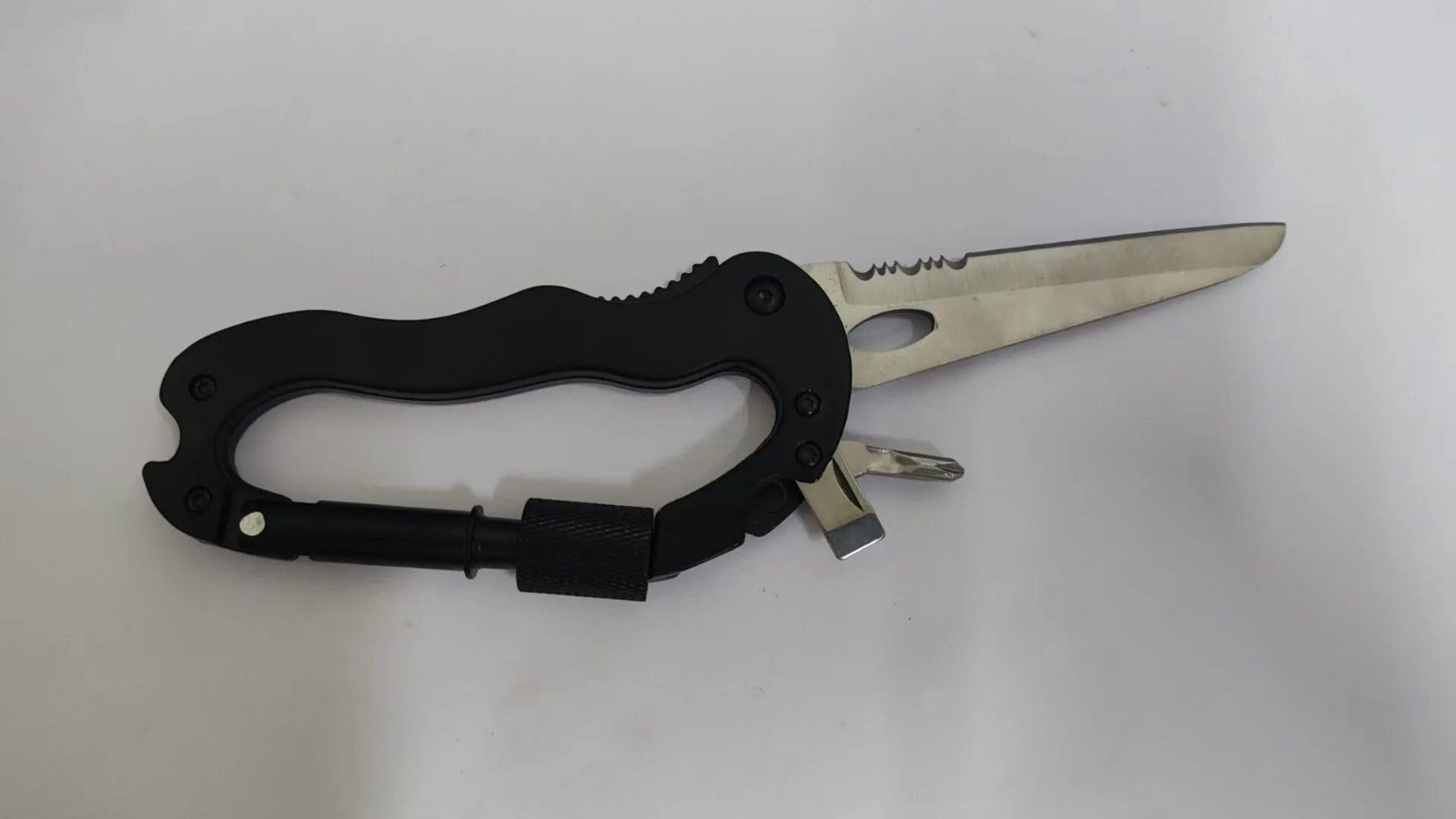 Survival Camping EDC Gear Multi-Tool Carabiner Keychain Key Holder Screwdriver
