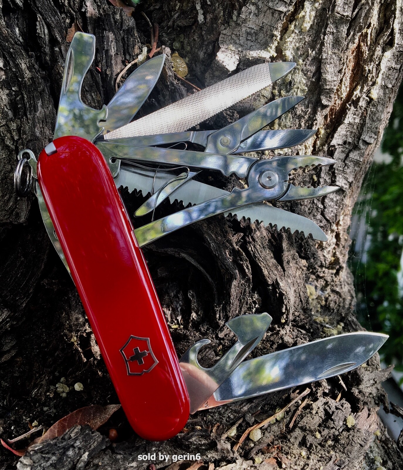 Victorinox Swiss Army Knife Red Handyman, Victorinox 53722, 24 Tools, New In Box