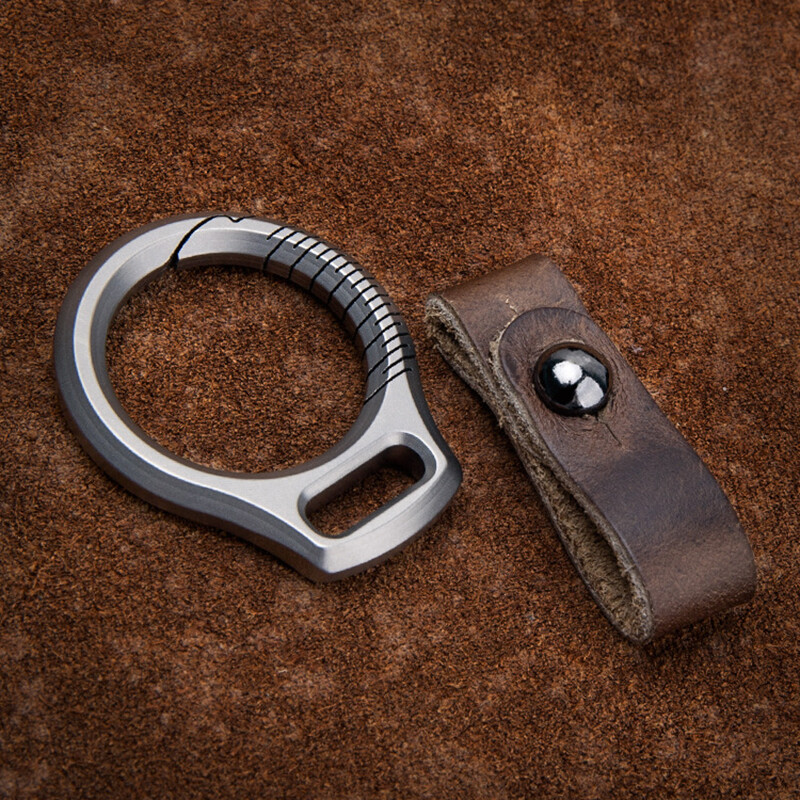 EDC Titanium Alloy Leather Porable Hanging Buckle Car Keychain Key Belt Waist
