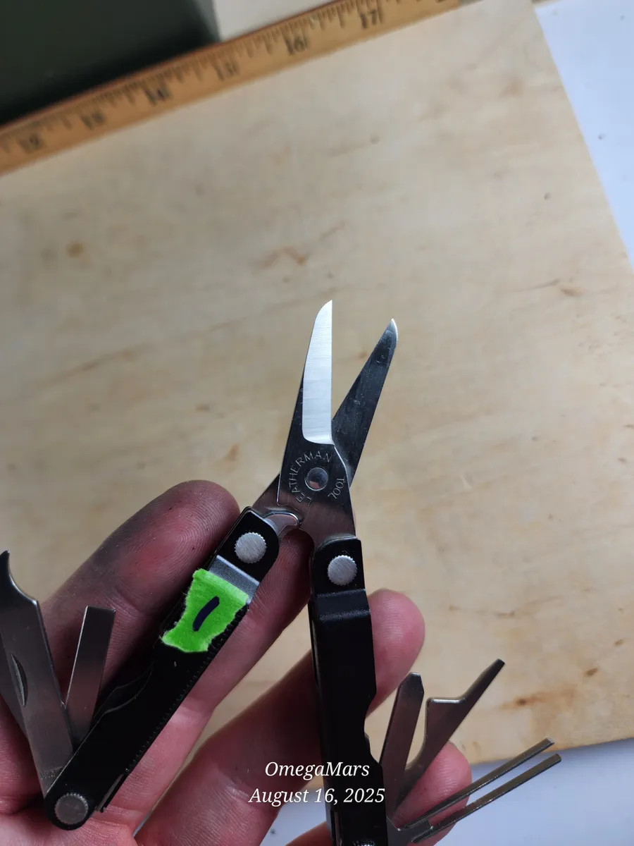 Leatherman Micra Black #1 Light usage