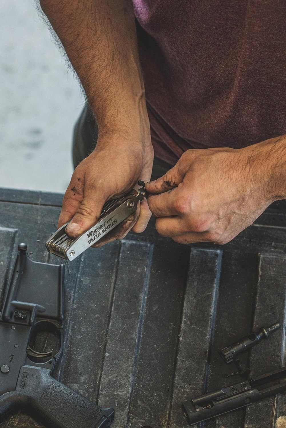 Durable Compact Multi-Tool with Hex & Torx Bits for Tactical Repair & Cleaning