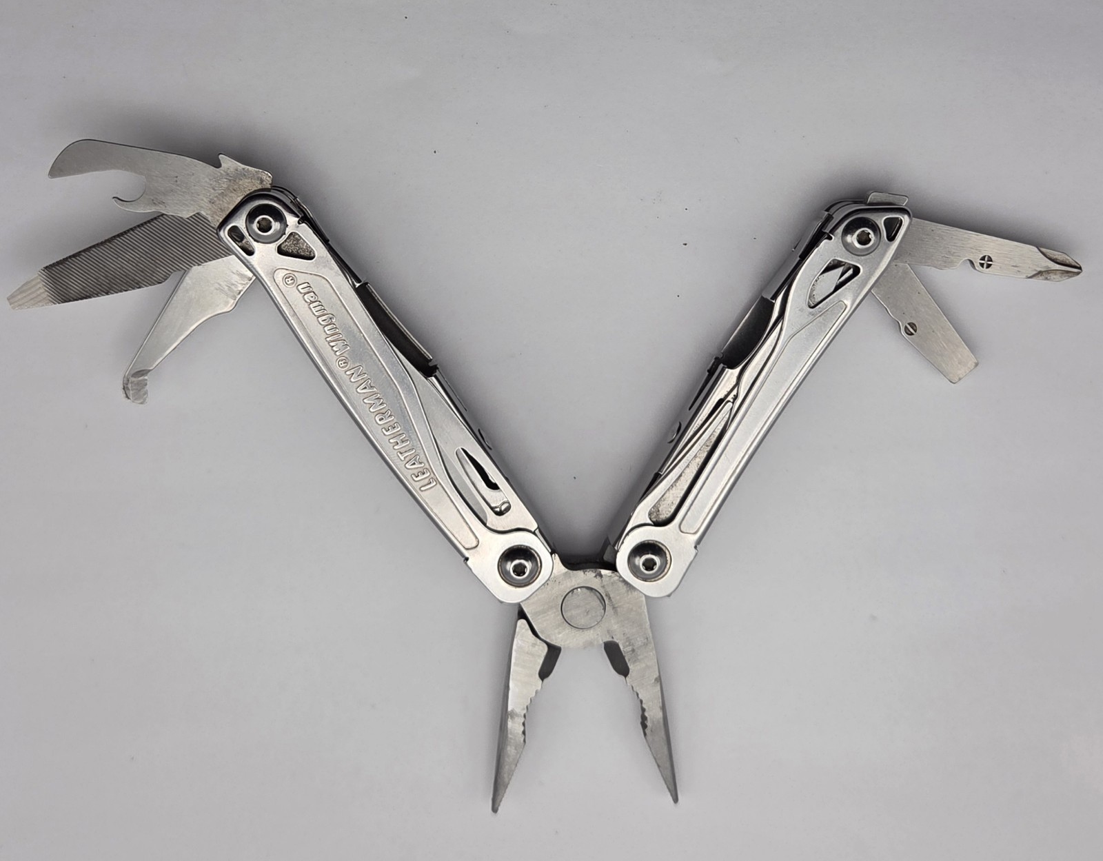 Leatherman Wingman Multi Tool Stainless Steel Made in USA Silver w/ Clip L3